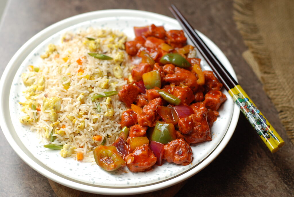 egg fried rice and chilli chicken