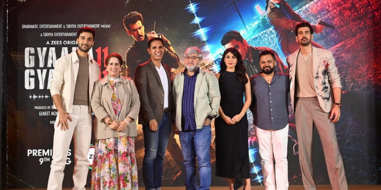 Zee5 করণ জোহর এবং গুনীত মঙ্গা কাপুরের 'গ্যারাহ গ্যায়ারাহ'-এর ট্রেলার ছেড়ে দিয়েছে