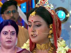 পর্ণা-অভিমন্যুর বিয়ের প্রোমোতে অনুপস্থিত বাবুর মা! গুরুত্ব হারাচ্ছেন আরিজিতা?