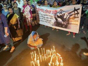 আরজি কর-কাণ্ডে উত্তাল রাজ্য: বিচারের দাবিতে পথে সাধারণ মানুষ