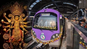 পুজোয় কলকাতা মেট্রো: এক টিকিটে ১২ ঘণ্টা ভ্রমণের সুবিধা!