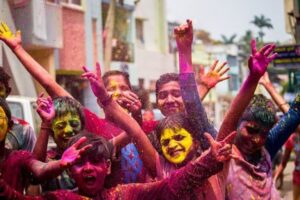 ত্বকের ক্ষতি না করেই হোলির রঙ তুলে ফেলুন, রইল সেরা ঘরোয়া টিপস