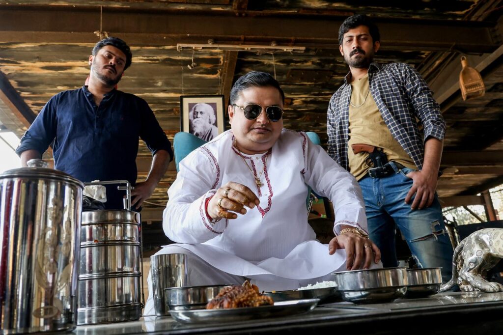 ‘Killbill Society’-তে ফিরলেন আনন্দ কর! রহস্যময় যাত্রার প্রথম ঝলক প্রকাশ, মুক্তি পেল এক্সক্লুসিভ লুক
