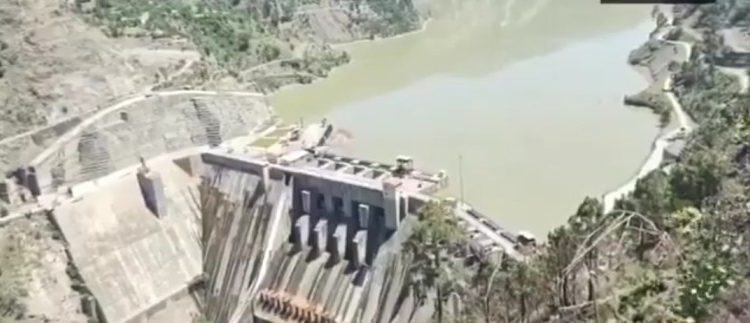 সিন্ধু জল চুক্তি স্থগিত: পাকিস্তানকে আনুষ্ঠানিক ভাবে জানাল ভারত, সম্পর্ক আরও তলানিতে