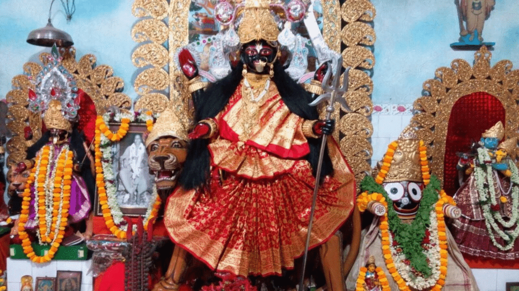 বিপদে মা যিনি রক্ষা করেন – বিপত্তারিণী ব্রতের কথা ও কাহিনি