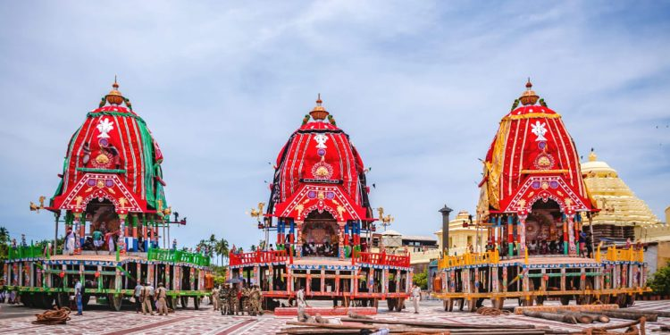 🔱 জগন্নাথের রথযাত্রা: ভক্তি, ইতিহাস, আচার, মিথ ও মহত্বের এক মহোৎসব