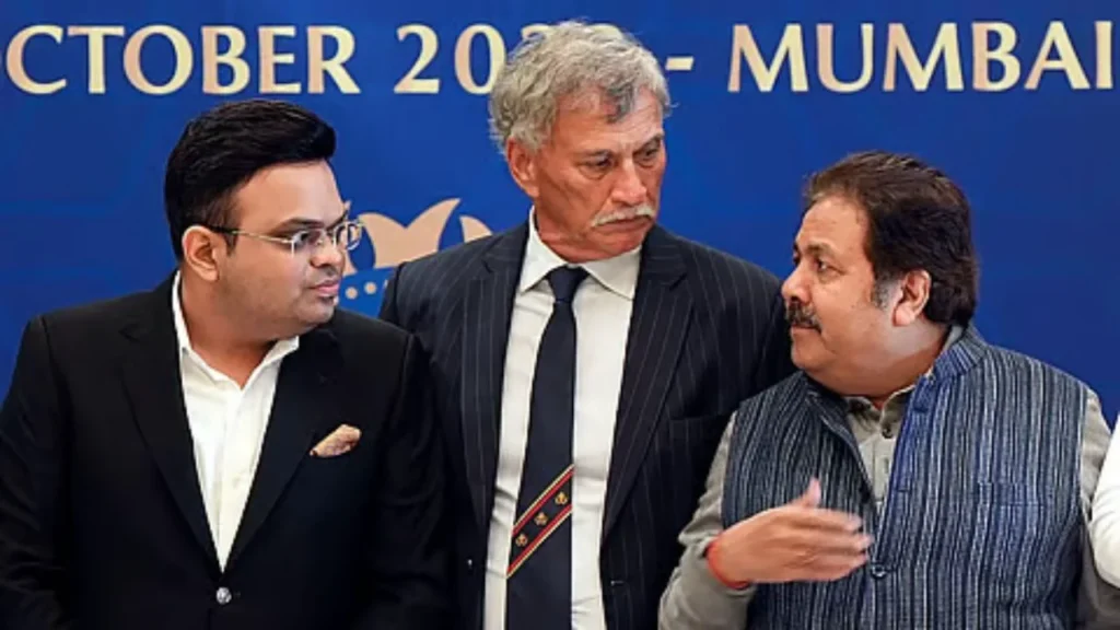 এশিয়া কাপের আগে বড়সড় পরিবর্তন! বিসিসিআই সভাপতি পদ ছাড়ছেন রজার বিনি, অন্তর্বর্তীকালীন দায়িত্বে রাজীব শুক্লা
