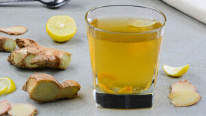 পুজোর আগে ওজন কমাতে চান? খালি পেটে খান এই ৫ রকমের পানীয়, মিলবে দারুণ ফল