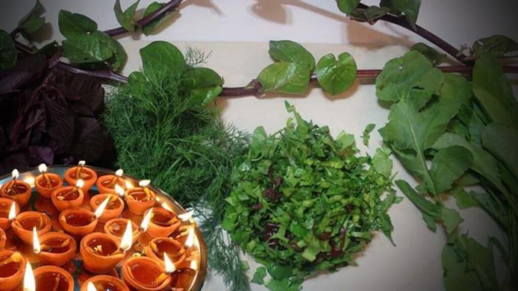 🪔 ভূত চতুর্দশীতে ১৪ প্রদীপ ও ১৪ শাক খাওয়ার রীতি কেন? জানুন এই বিশেষ দিনের আচার-অনুষ্ঠান ও তাৎপর্য