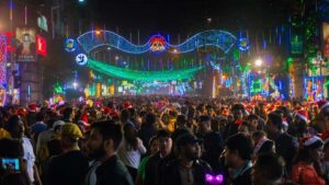 Kolkata Christmas Festival: বড়দিনে পার্কস্ট্রিটের ভিড়ে ‘দুষ্টু লোক’ সাবধান, কড়া নিরাপত্তা লালবাজারের