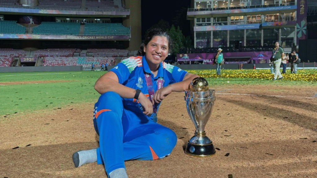 বিশ্বকাপজয়ী রিচা ঘোষ এখন পশ্চিমবঙ্গ পুলিশের ACP — শিলিগুড়িতে নতুন দায়িত্ব গ্রহণ