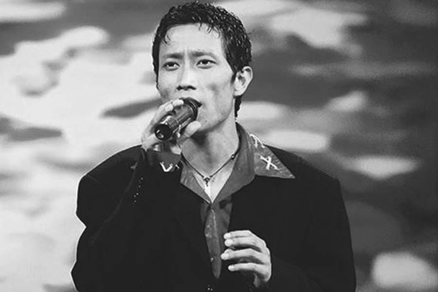 মাত্র ৪৩ বছর বয়সে প্রয়াত ‘ইন্ডিয়ান আইডল ৩’ বিজয়ী ও অভিনেতা প্রশান্ত তামাং, হৃদরোগে অকাল প্রয়াণ