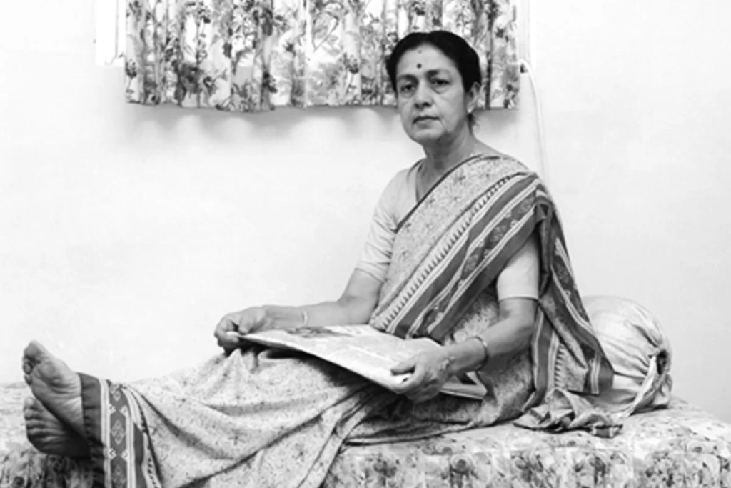 প্রয়াত দূরদর্শনের প্রাক্তন সংবাদ উপস্থাপিকা সরলা মাহেশ্বরী, নীরব হল স্বর্ণযুগের কণ্ঠ