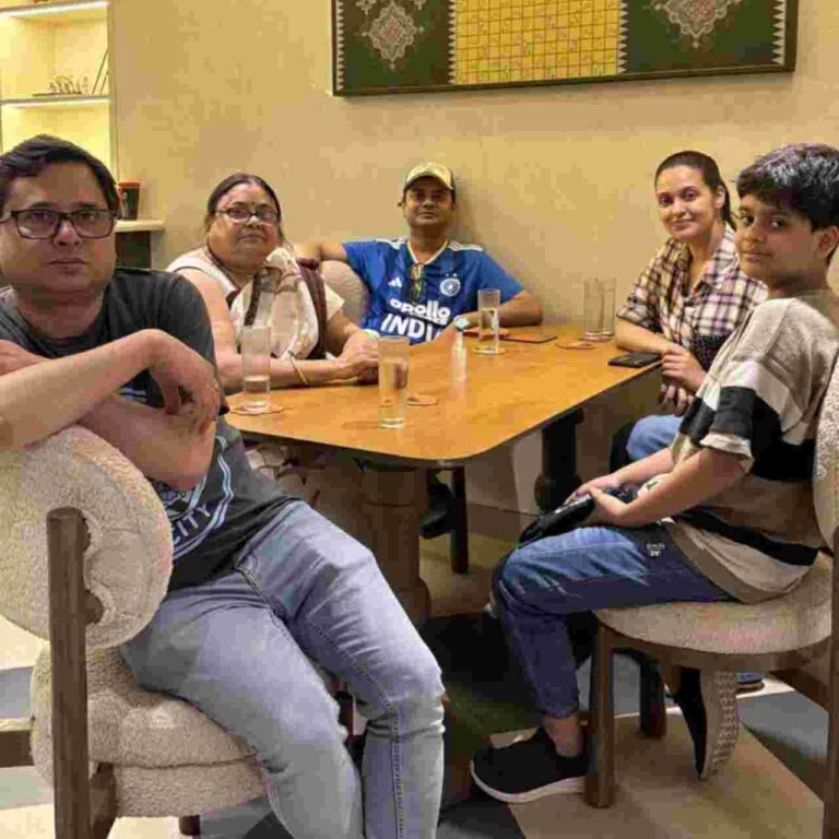 রাহুলের প্রয়াণের এক মাস: শোকাতুর পরিবার, মায়ের দায়িত্ব কাঁধে তুলে নিলেন দাদা অনির্বাণ